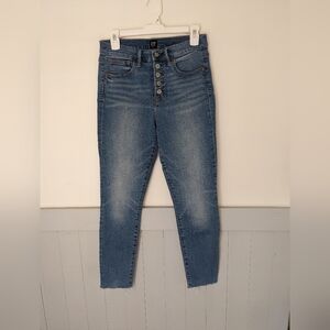 Gap true skinny jeans size 6